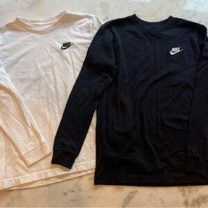 Boys Nike Black and White Long Sleeve Tees